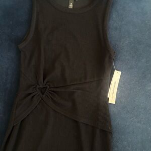 Bloomingdale’s Aqua brand NWT size small